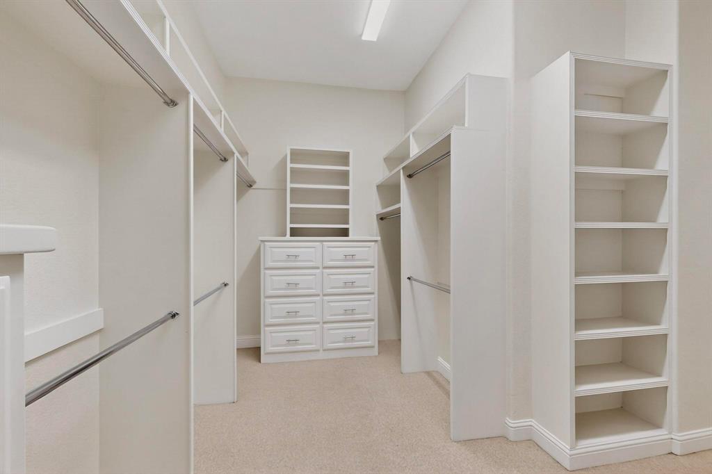 Guggenheim Acres - Residential