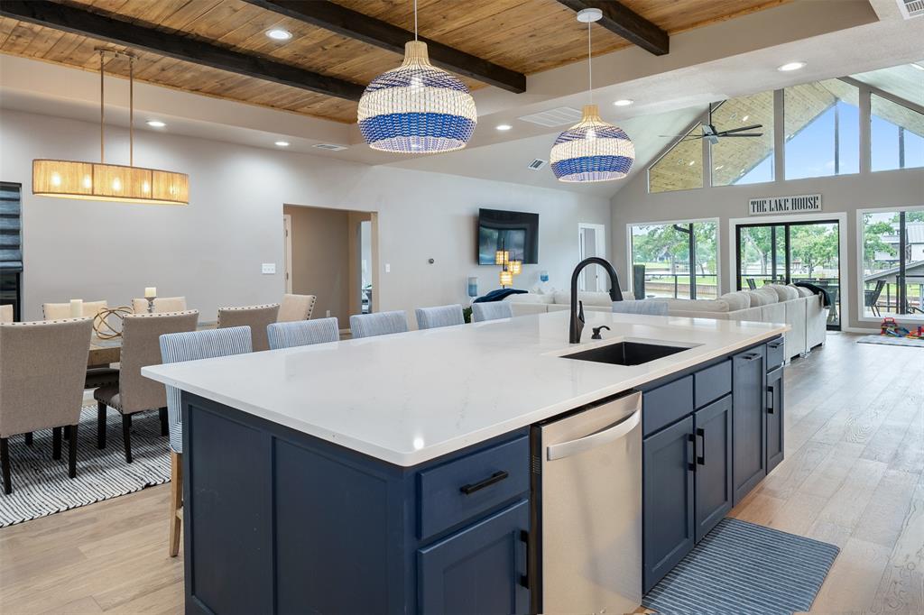 Trade Winds - Residential