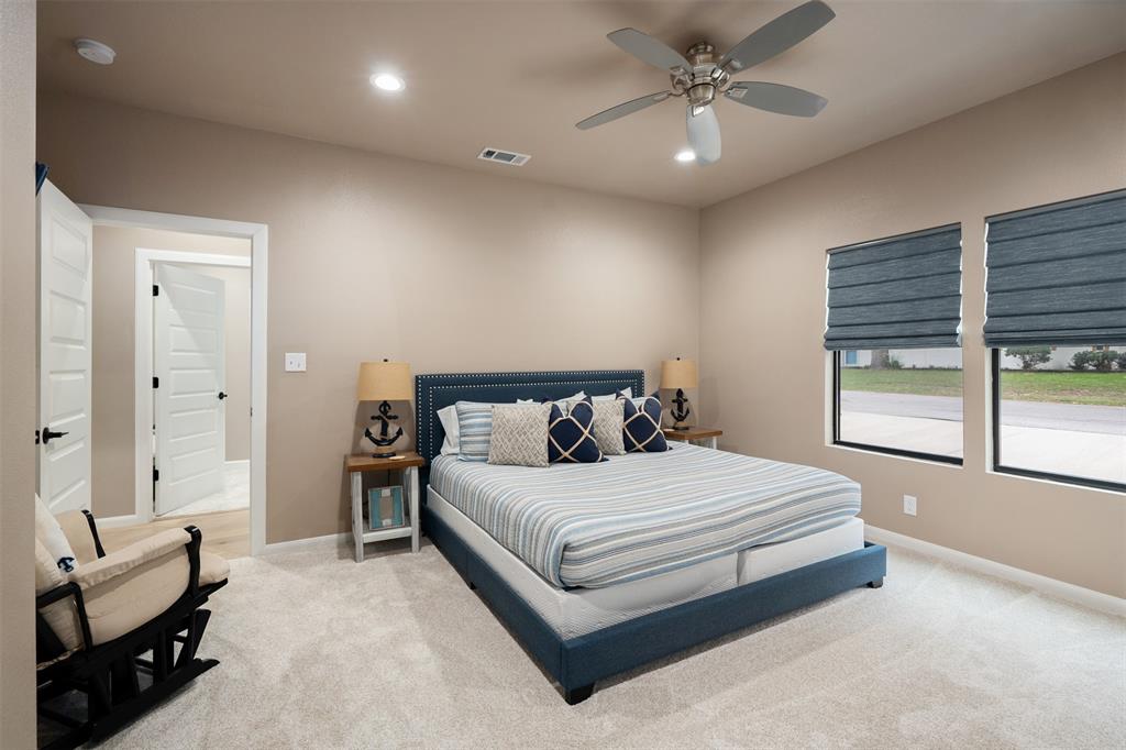 Trade Winds - Residential
