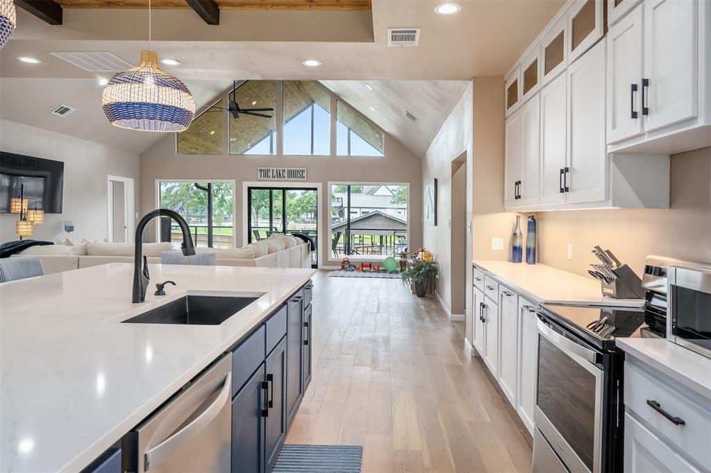 Trade Winds - Residential