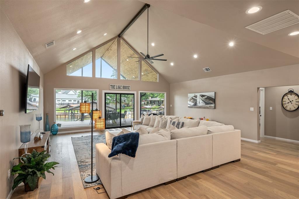 Trade Winds - Residential