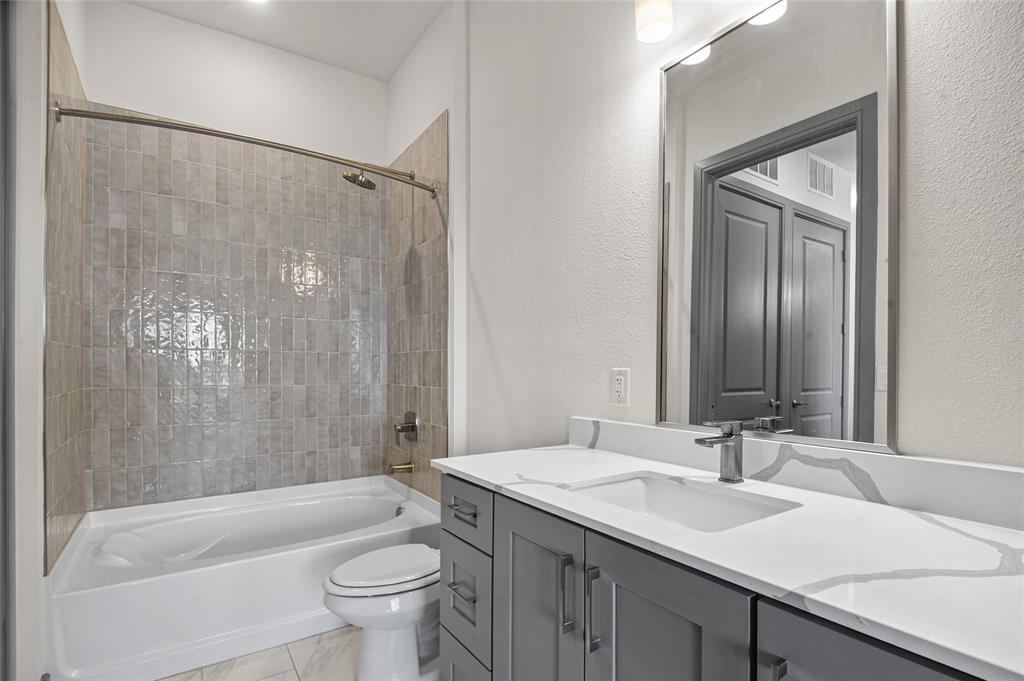 2700 Old Denton Road 3318