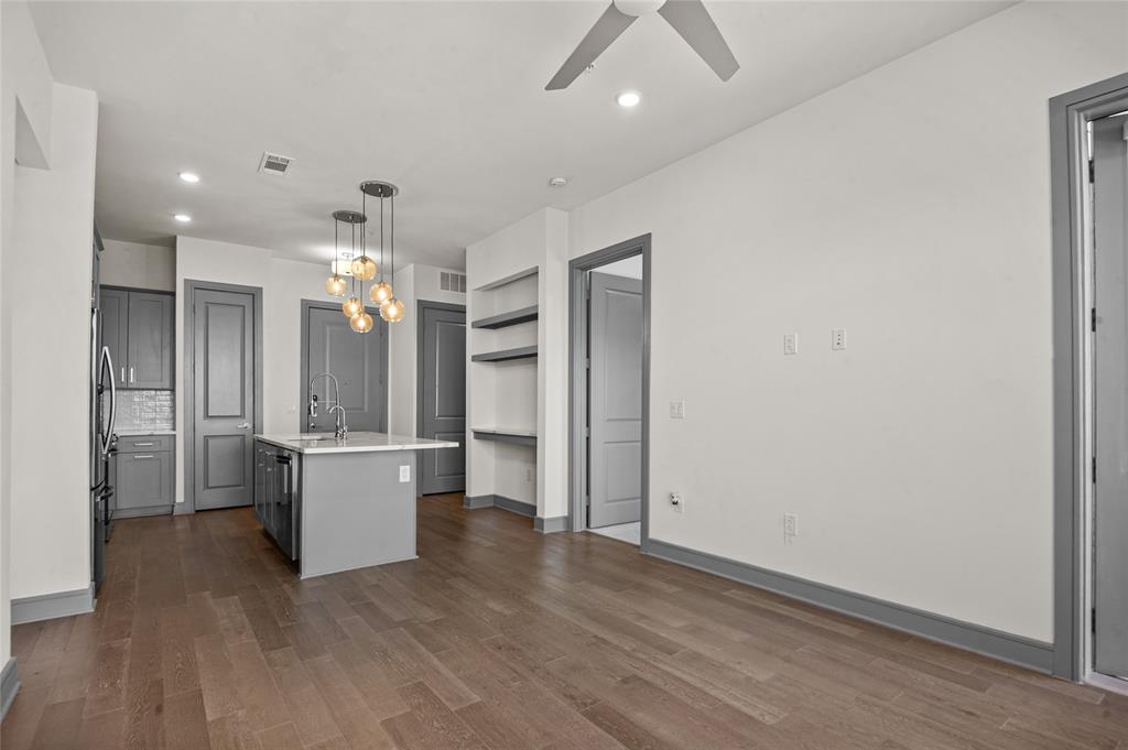 View Residential Condo - Residential