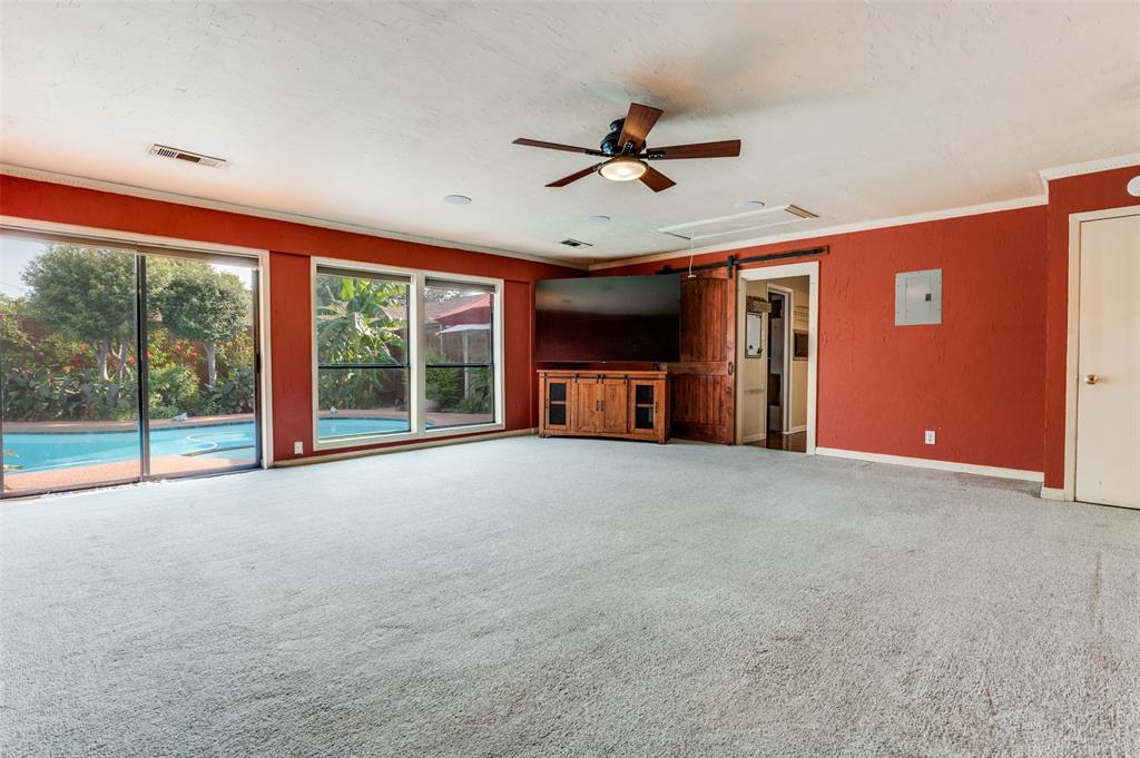 3324 Cardinal Lane