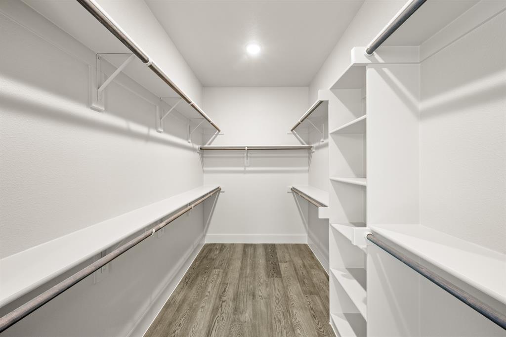 Mira Lagos Crossing - Residential