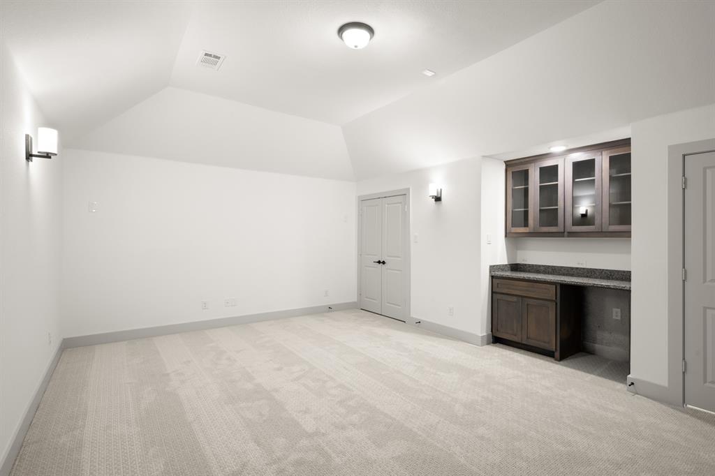 Mira Lagos Crossing - Residential