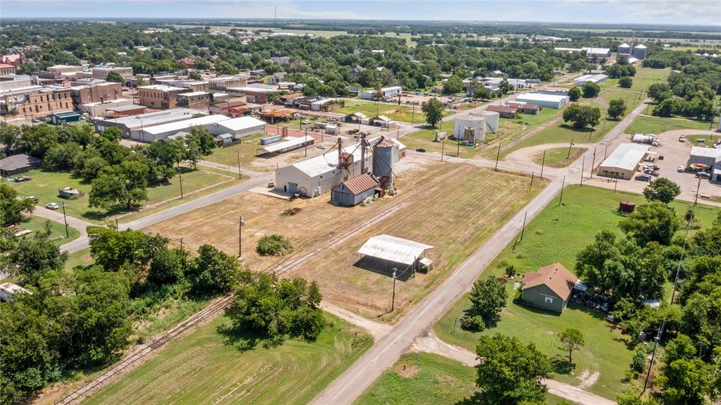 T & P Ry Add - Commercial Sale