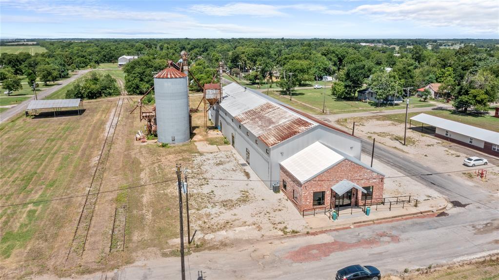 T & P Ry Add - Commercial Sale