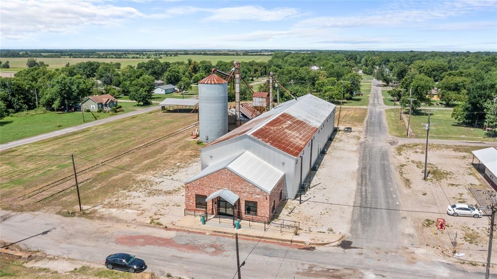 T & P Ry Add - Commercial Sale