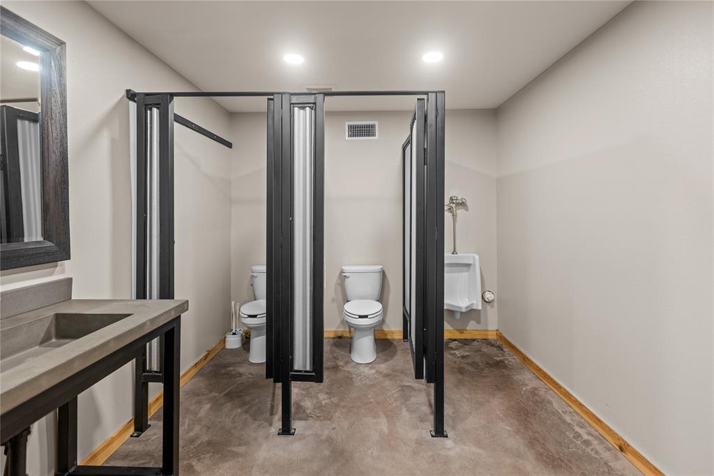 T & P Ry Add - Commercial Sale