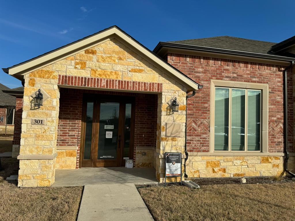400 Stonebrook Parkway 301