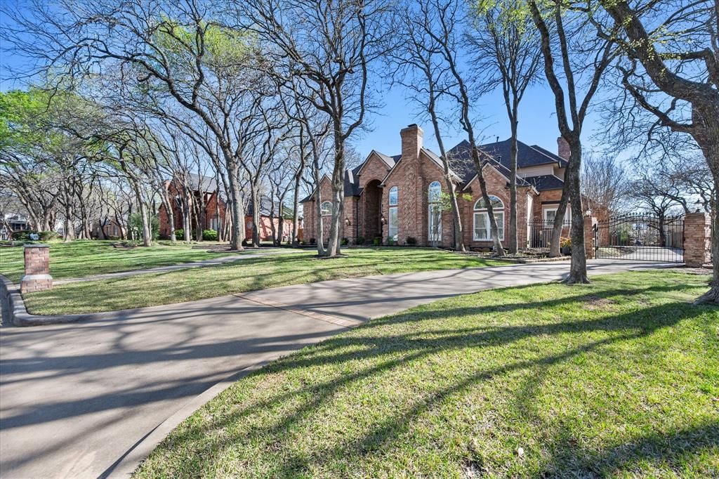 Photo of 106 San Jacinto Court, Southlake, TX 76092 (MLS # 21208508)