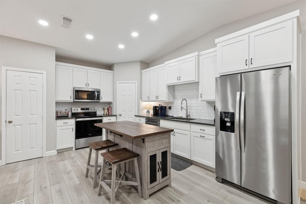 Aero Country Estates - Residential