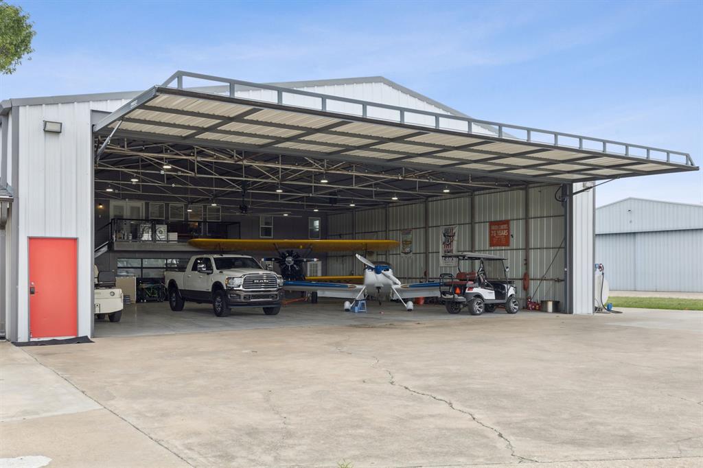 275 Aero Country Road