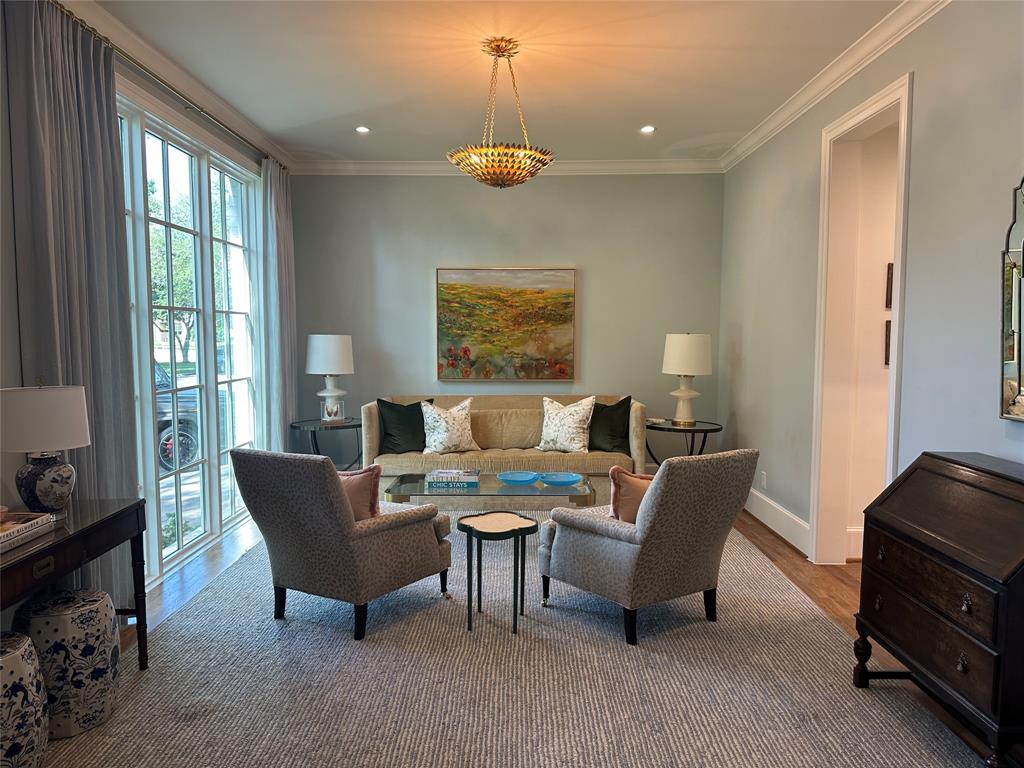 Caruth Hills 10 - Residential