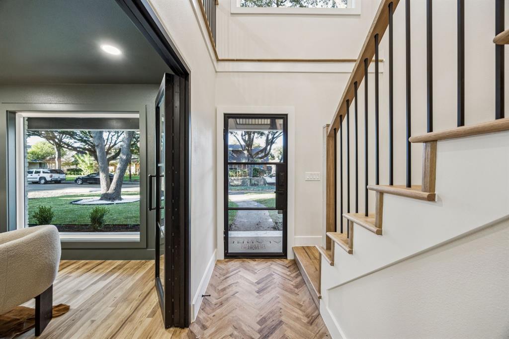 10006 Edgecove Drive