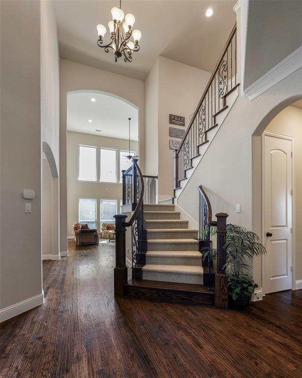 1529 Hennessey Drive