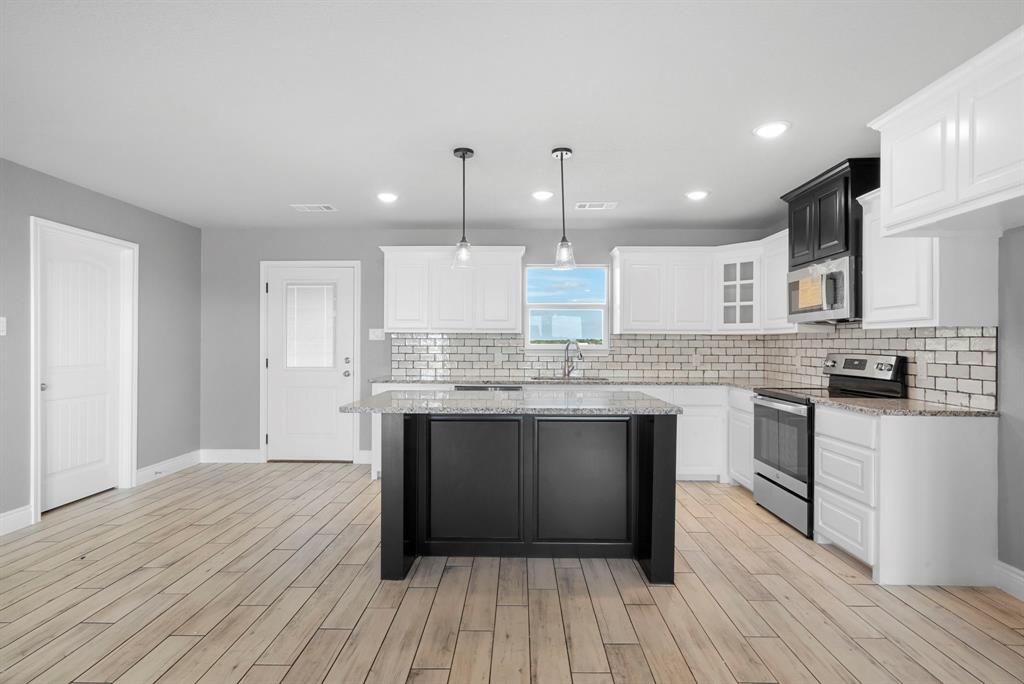 Stone Ests Ph III - Residential