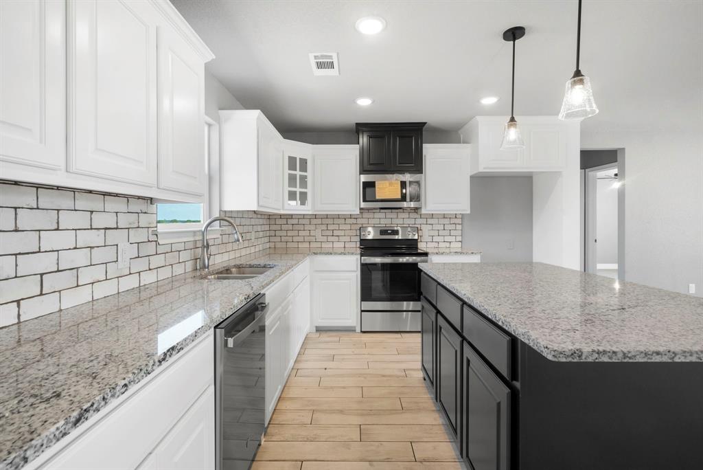 Stone Ests Ph III - Residential