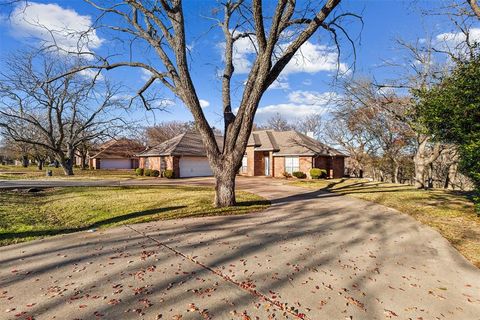 A home in Granbury