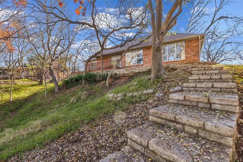 A home in Granbury