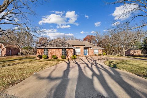 A home in Granbury