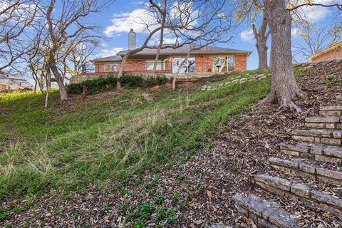 A home in Granbury