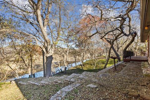 A home in Granbury