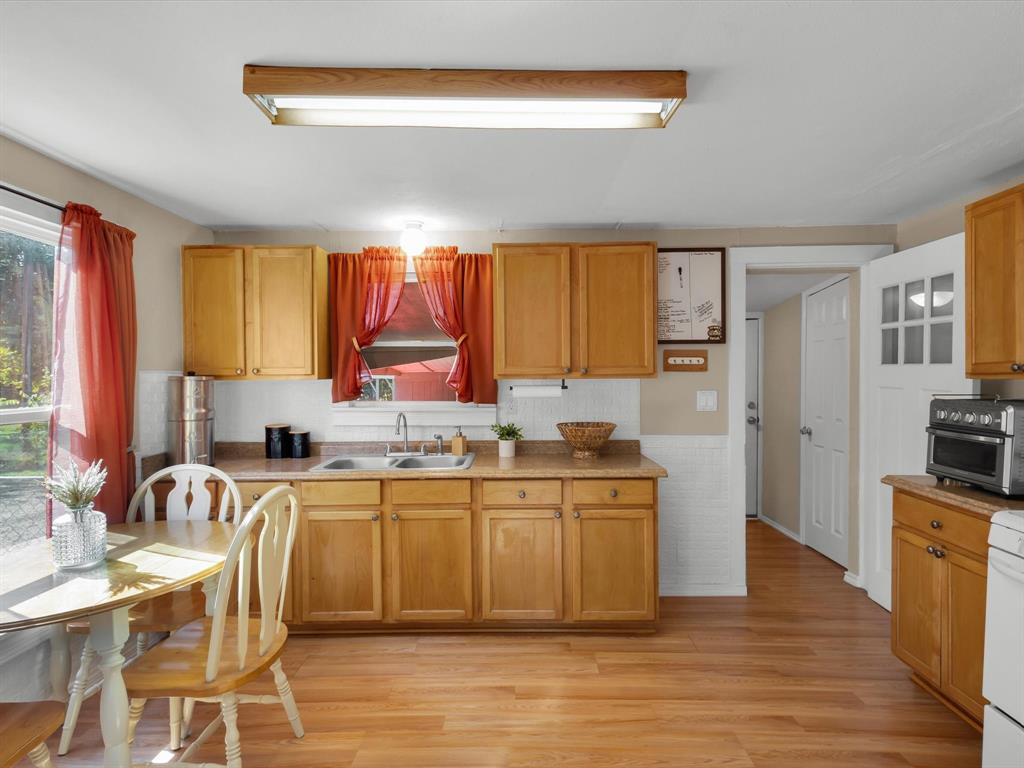 CLAYTON-WEST - Residential