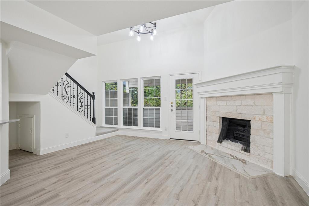 Springstead Condos - Residential