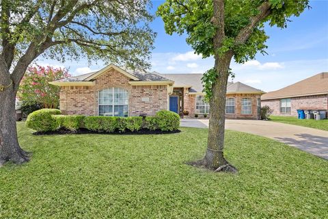 3206 Creekside Drive Sachse TX 75048