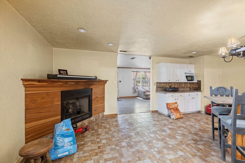 3224 County Road 2225