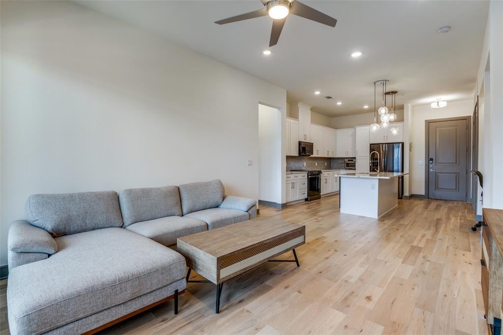 2700 Old Denton Road 3354