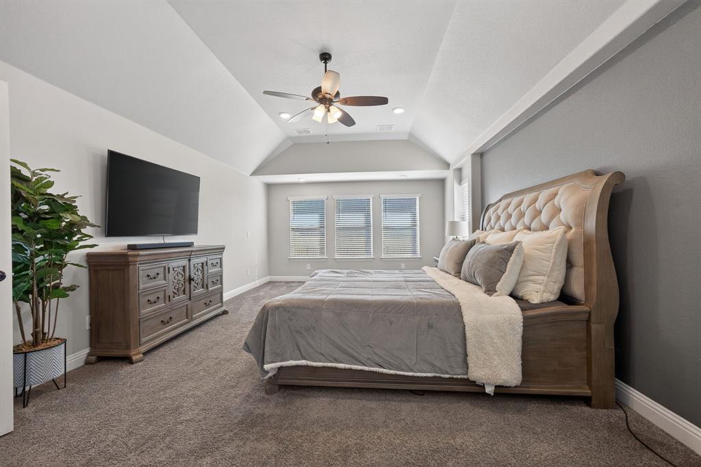 Stone River - Residential