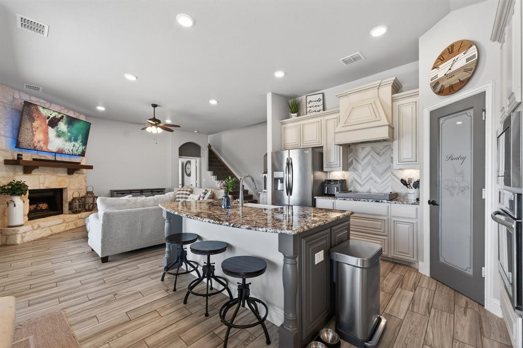 Stone River - Residential