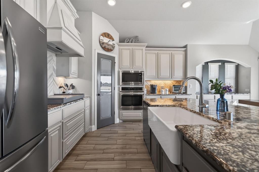 Stone River - Residential