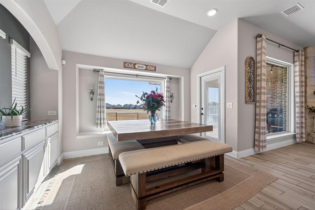 Stone River - Residential