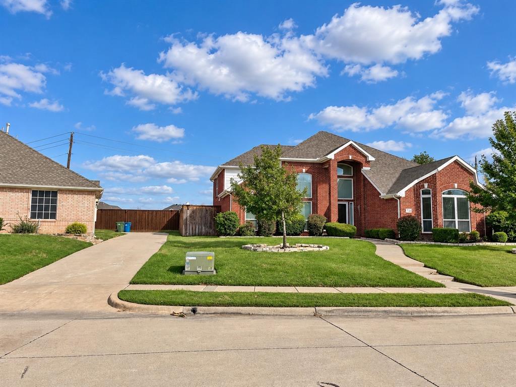 3832 Leon Drive