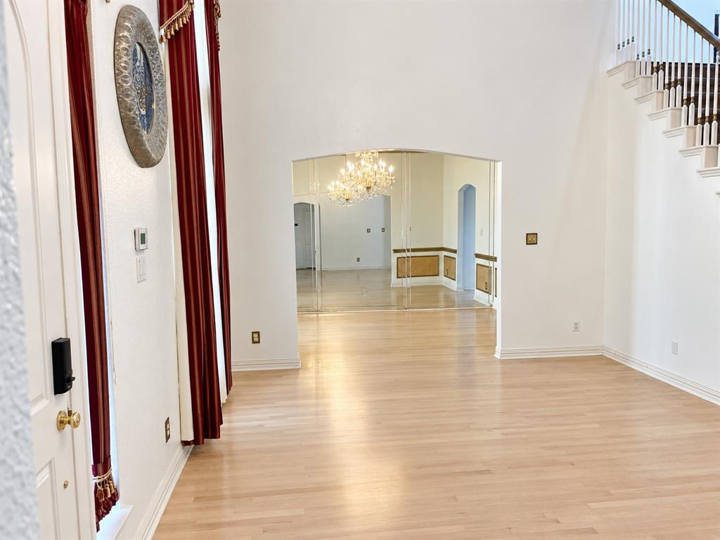 3832 Leon Drive
