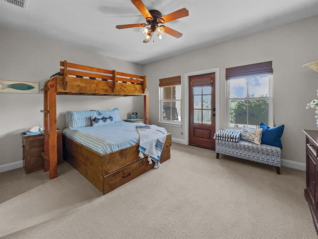 1029 Chapel Ridge Road
