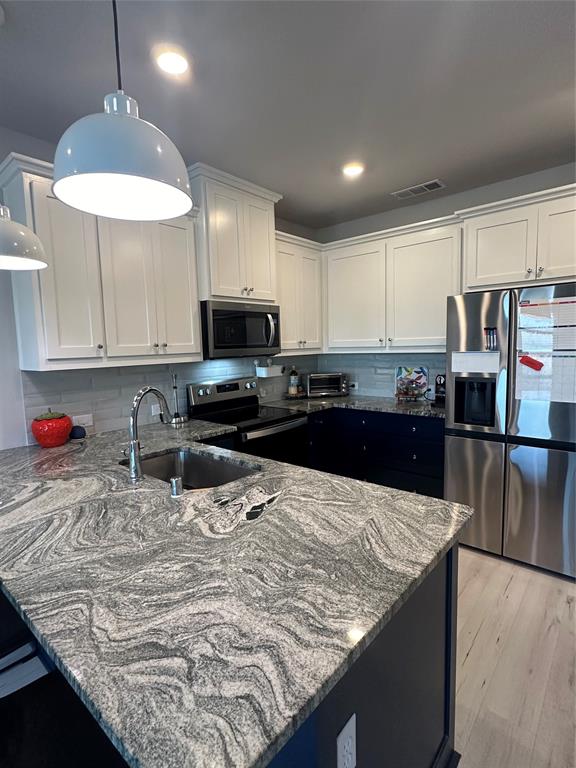 2624 La Cala Drive