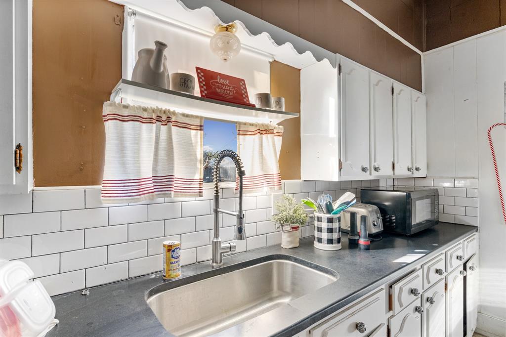 Railroad - Baird - Residential