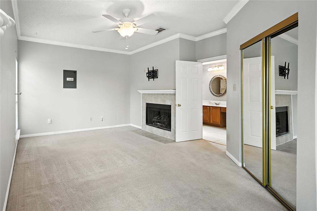 Irving, Texas 75063, United States, 3 Bedrooms Bedrooms, ,3 BathroomsBathrooms,Residential,Active,200135