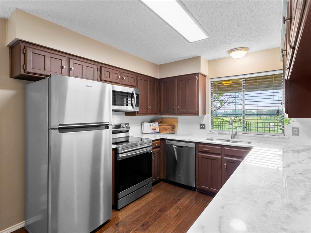 Oak Valley - Residential