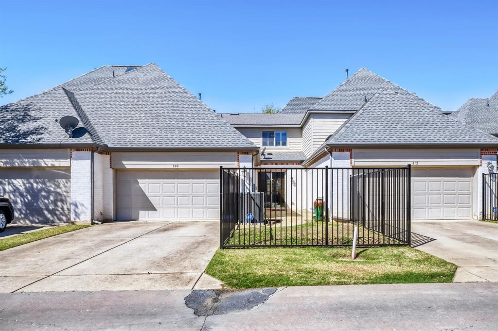 Villas At Lake Vista Ph 1 - Residential