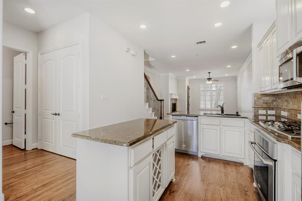 Villas At Lake Vista Ph 1 - Residential