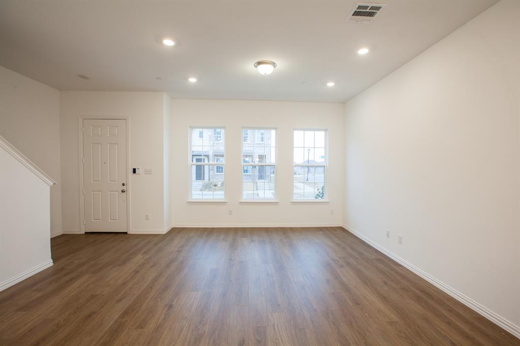 Allen, Texas 75013, United States, 3 Bedrooms Bedrooms, ,3 BathroomsBathrooms,Residential,Active,226530