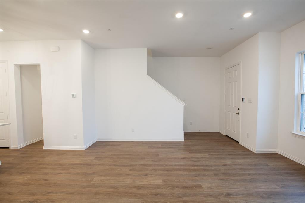 Allen, Texas 75013, United States, 3 Bedrooms Bedrooms, ,3 BathroomsBathrooms,Residential,Active,226530