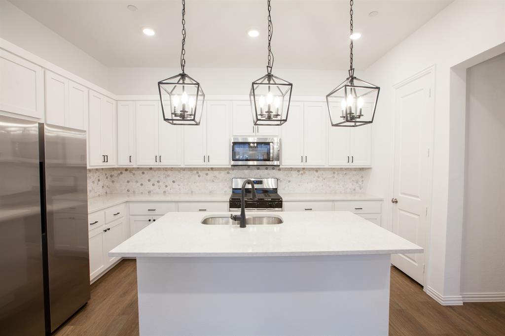 Allen, Texas 75013, United States, 3 Bedrooms Bedrooms, ,3 BathroomsBathrooms,Residential,Active,226530