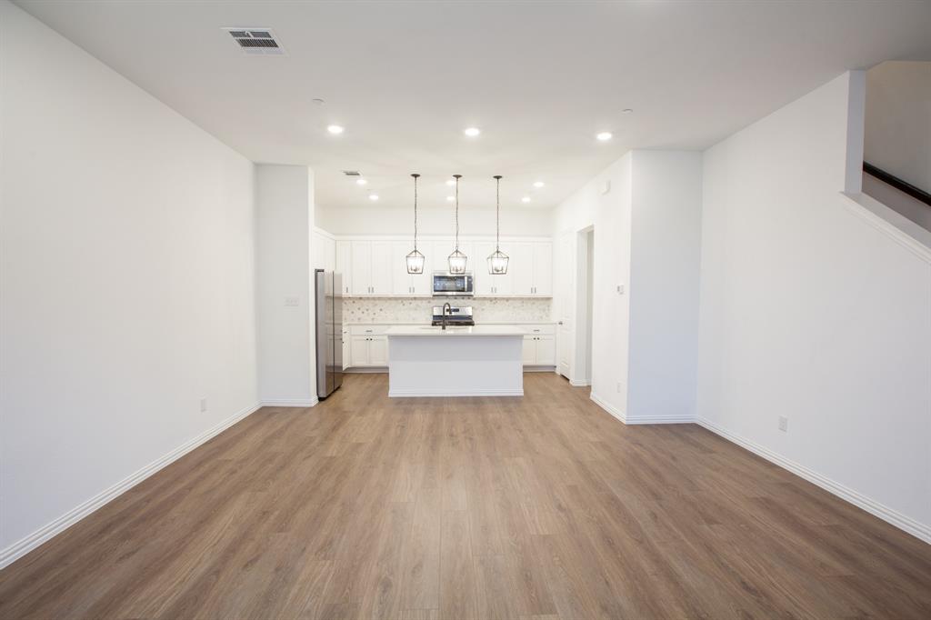 Allen, Texas 75013, United States, 3 Bedrooms Bedrooms, ,3 BathroomsBathrooms,Residential,Active,226530